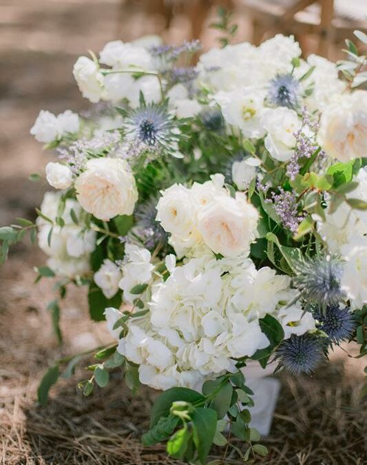 Rustic blue wedding | Eygalières