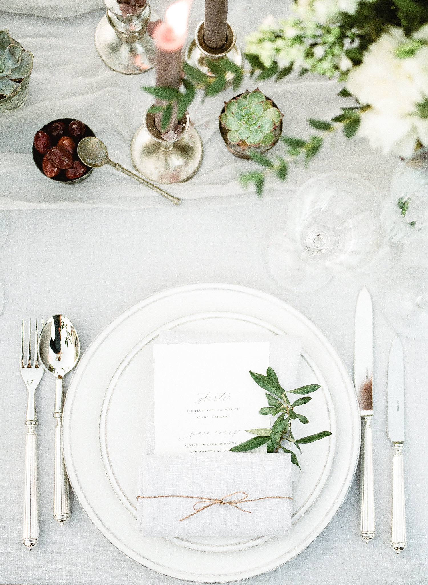 bigdaydesign-floral-designer-event-wedding-luxury-dinner-neutral-timeless-florist-designer-best-provence64