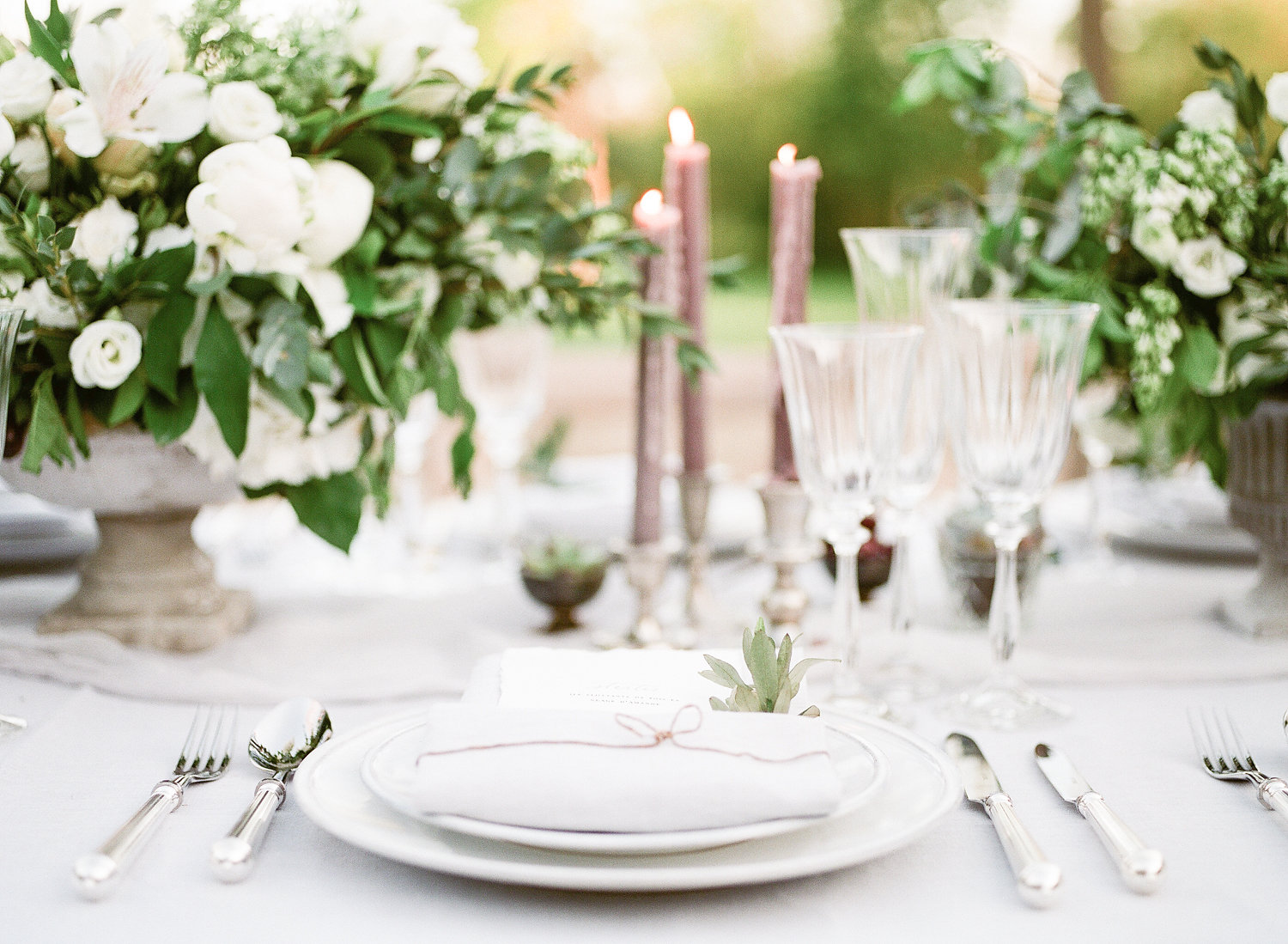 bigdaydesign-floral-designer-event-wedding-luxury-dinner-neutral-timeless-florist-designer-best-provence66
