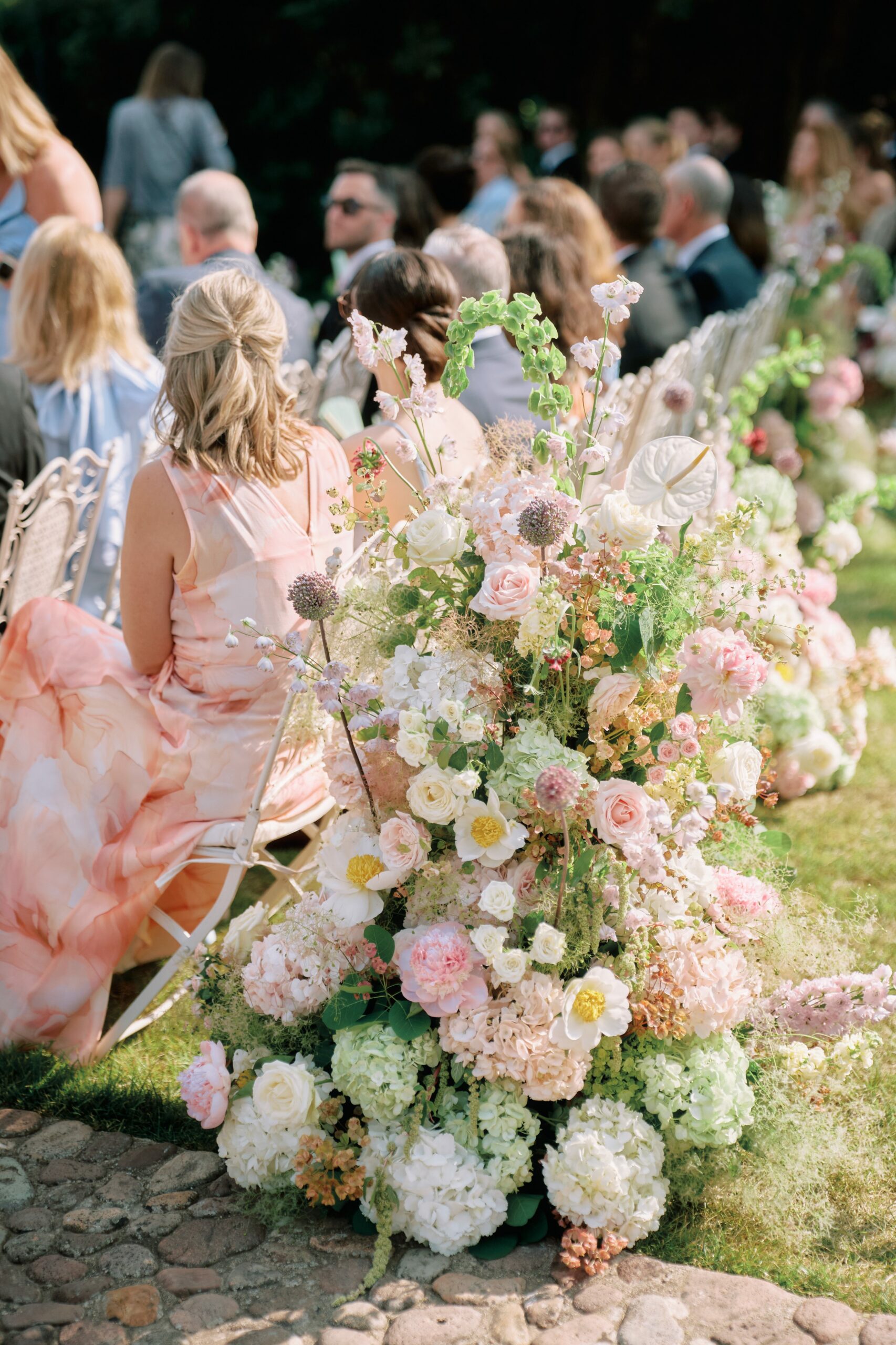 PASTEL WEDDING AT CHATEAU NAPOULE